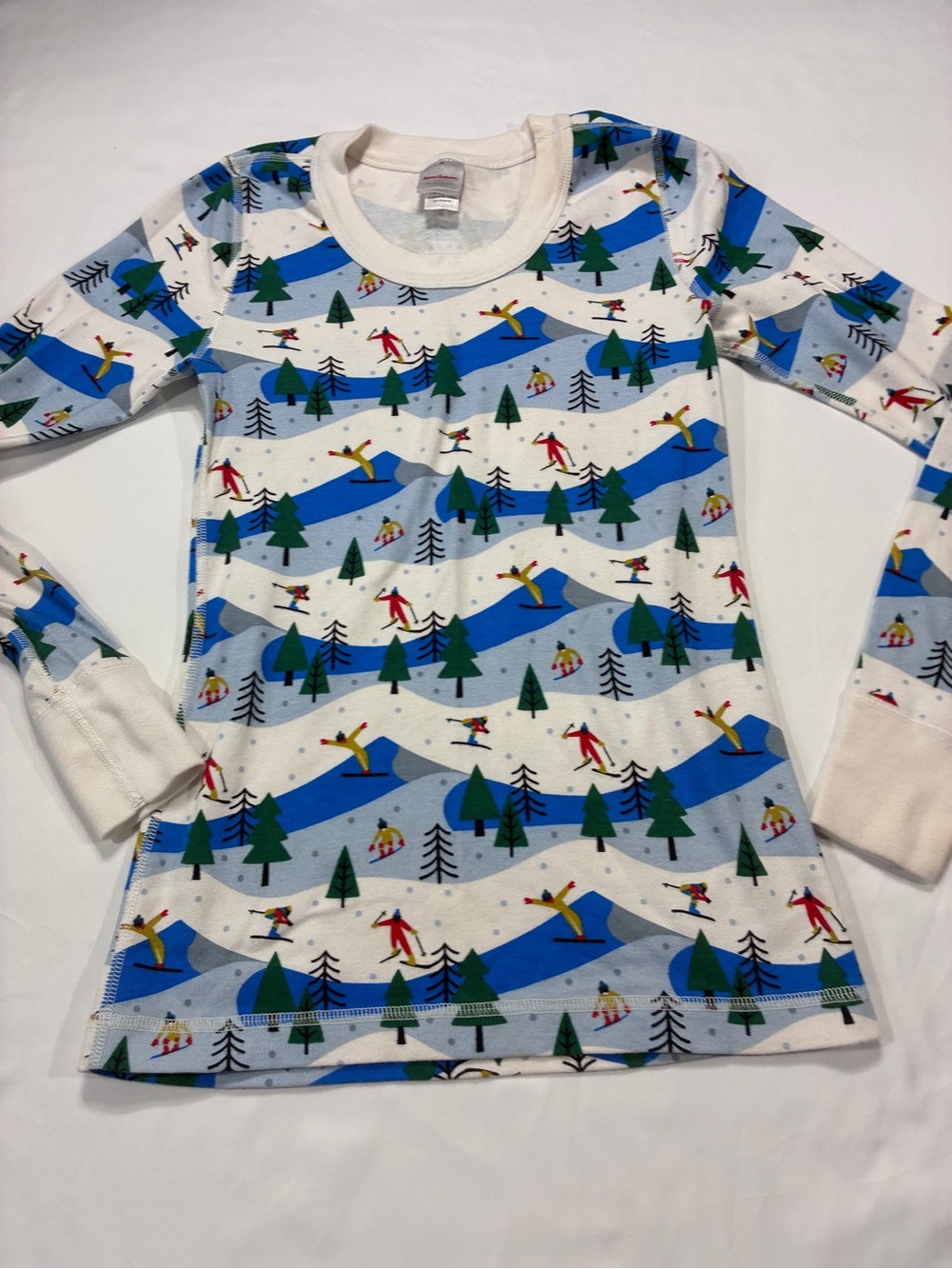 Hanna Andersson White Long-Sleeve Ski Slope top with Blue & Green